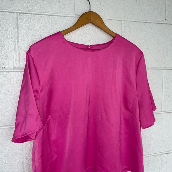 Nasty Gal Collection Barbie Pink Satin Top | Size US 14 - Picture 3 of 9